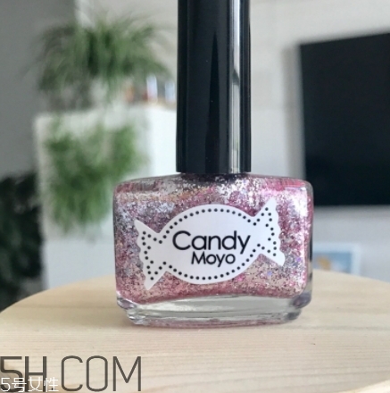 candy moyo和miss candy區(qū)別 膜玉和糖果小姐哪個好？