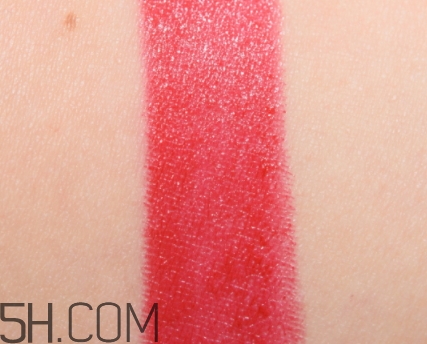 mac brave red是什么紅？mac brave red試色