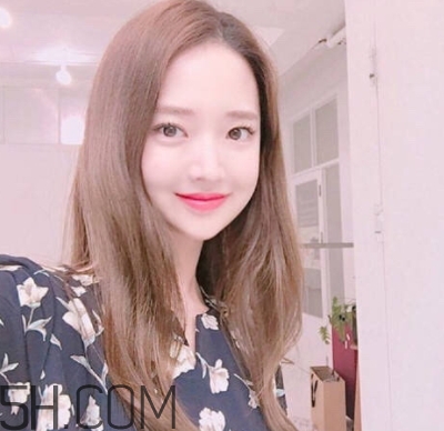 2018流行什么發(fā)色？2018流行發(fā)色
