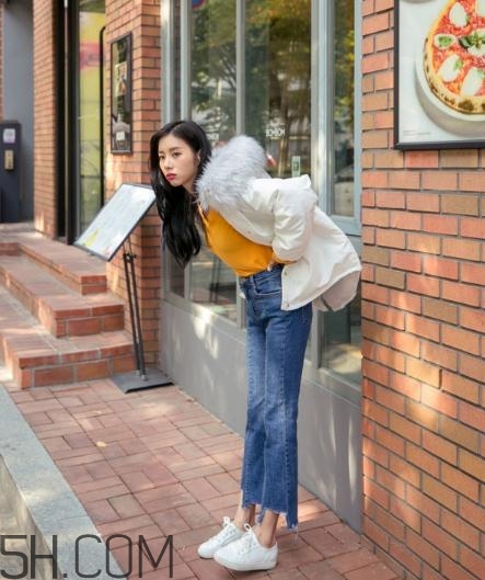 棉襖配牛仔褲好看嗎？棉服搭配牛仔褲圖片