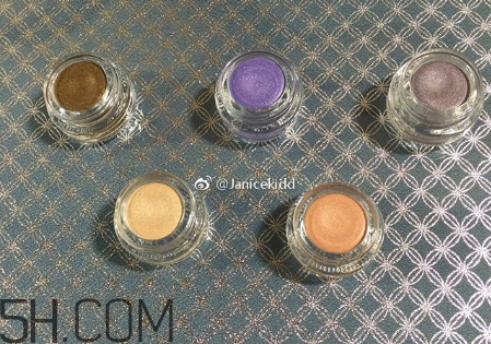 suqqu2018春季彩妝多少錢？suqqu化妝品產(chǎn)品介紹