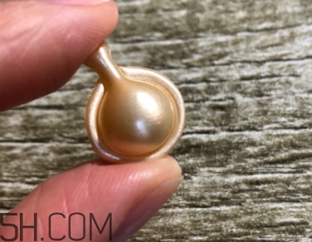 雅頓金膠適合什么膚質(zhì)？雅頓金膠適合油皮和混油皮嗎？