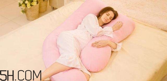 睡覺不關(guān)燈的危害有哪些？如何正確的睡個美容覺？