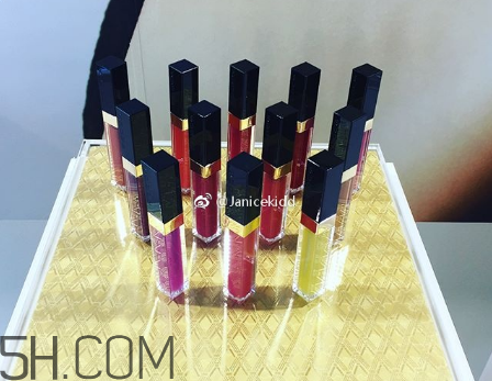 suqqu2018春季彩妝多少錢？suqqu化妝品產(chǎn)品介紹