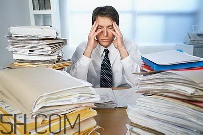 什么樣的人會(huì)得焦慮癥？焦慮癥如果不治會(huì)好嗎？