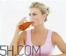 喝酵素拉肚子怎么回事？?jī)和裁磿r(shí)候喝酵素最好？