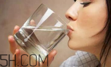 喝酵素為什么要多喝水？辨別純天然酵素和添加劑酵素