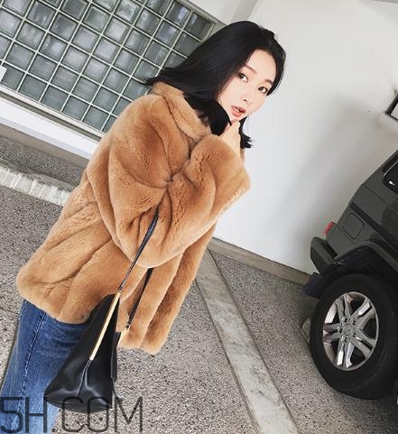 兔毛皮草發(fā)黃怎么處理？兔毛皮草怎么存放？