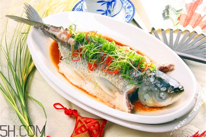 寶寶咳嗽有痰可以吃魚嗎？吃魚可以止咳化痰嗎？