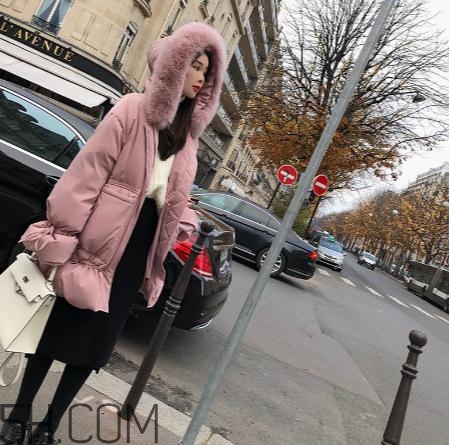 一般羽絨服充絨量是多少？羽絨服充絨量220克夠嗎？
