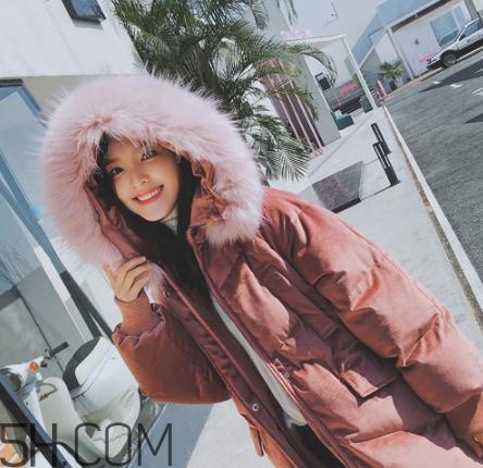 白鴨絨羽絨服多少錢？白鴨絨羽絨服600多貴嗎？