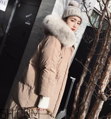 白鴨絨羽絨服保暖嗎？白鴨絨有味道怎么去味？