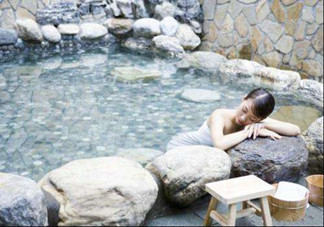 冬季泡溫泉有什么好處？冬季泡溫泉需要注意些什么？