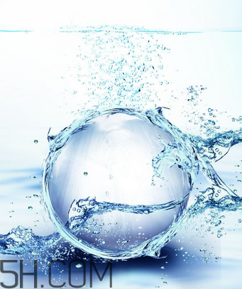 雙氧水是生理鹽水嗎？雙氧水是碘伏嗎？