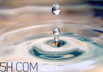 雙氧水能漱口嗎？雙氧水能喝嗎？