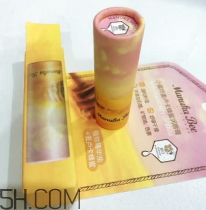 小蜜坊唇膏好用嗎？小蜜坊唇膏評測