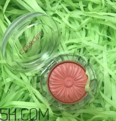 倩碧腮紅怎么打？倩碧腮紅可以當眼影用嗎？