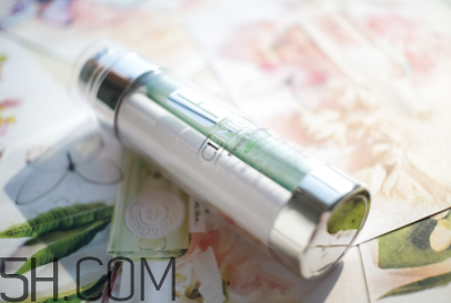 倩碧淡斑精華用在哪一個(gè)步驟？適合哪個(gè)季節(jié)用？
