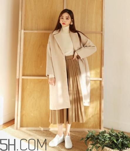 冬天穿裙子配什么鞋子？冬天穿裙子配什么鞋好看？