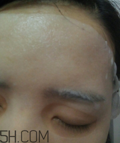 百雀羚小雀幸面膜薄不??？是蠶絲面膜嗎？