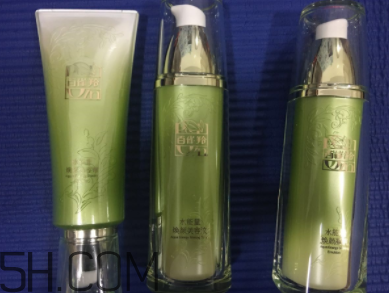 百雀羚水能量套盒都有什么？使用步驟