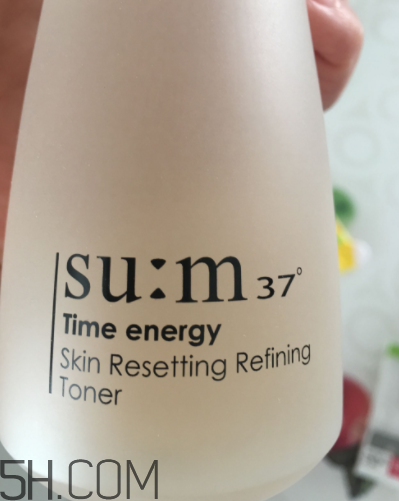 sum37修膚水是爽膚水嗎？功效是什么？