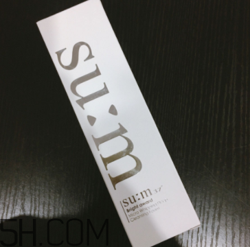 sum37泡沫潔面膏洗后緊繃嗎？干皮能用嗎？