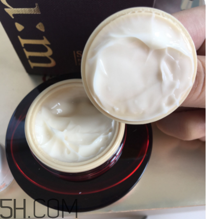 su:m37度蘇秘呼吸眼霜適合什么膚質(zhì)？什么季節(jié)？