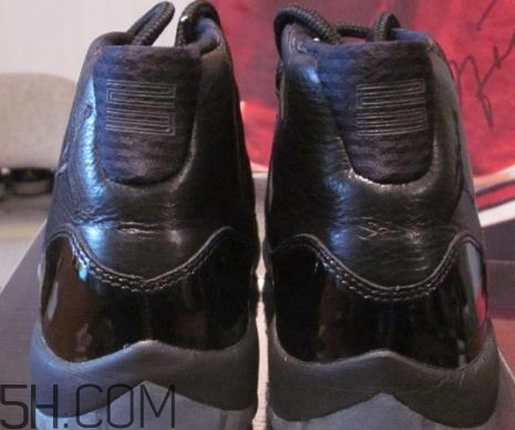 air jordan 11 blackout發(fā)售時間_多少錢？