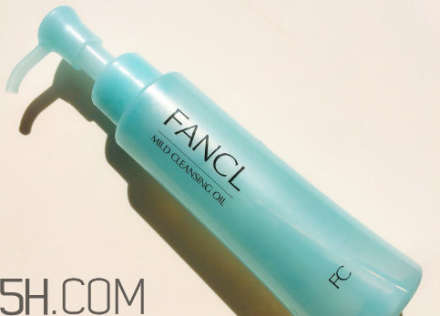 three卸妝油和fancl誰好用？只涂防曬霜用什么卸妝好？