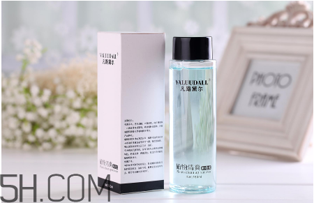 化妝棉卸妝時候要打濕嗎？使用化妝棉卸妝要注意什么？
