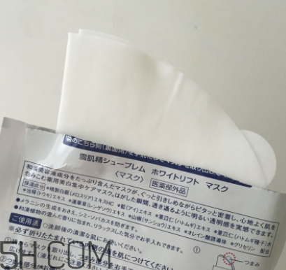 雪肌精純怡美白面膜薄不??？是蠶絲面膜嗎？