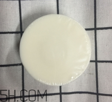 雪肌精泡沫洗顏皂適合干皮嗎？洗后緊繃嗎？