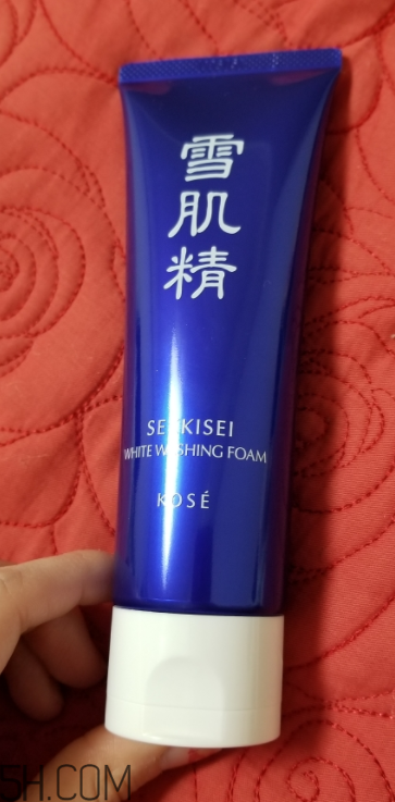 雪肌精洗面奶哪款適合敏感皮？哪款適合干皮？