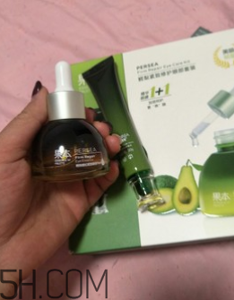 詩婷露雅鱷梨眼部套裝適合什么年紀(jì)？什么膚質(zhì)？
