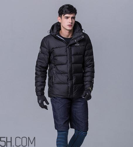 凱樂(lè)石羽絨服多少錢(qián)？凱樂(lè)石羽絨服價(jià)格