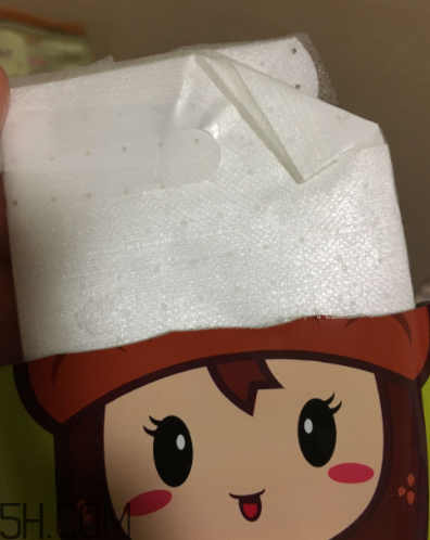 詩(shī)婷露雅奇異果面膜薄不?。渴切Q絲面膜嗎？
