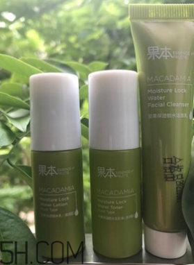 詩婷露雅堅果補水三件套油不油？秋冬適合用嗎？