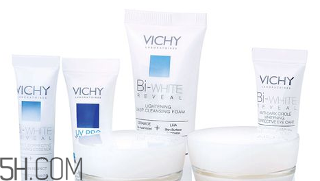 薇姿的護(hù)膚品好用嗎？美容院的護(hù)膚品好還是專(zhuān)柜的好？