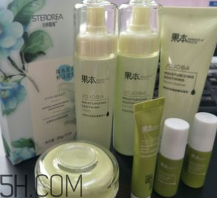 詩(shī)婷露雅荷荷巴系列有刺激嗎？適合敏感肌嗎？