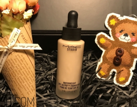 mac魅可和玫珂菲哪個好？mac魅可和make up for eve對比