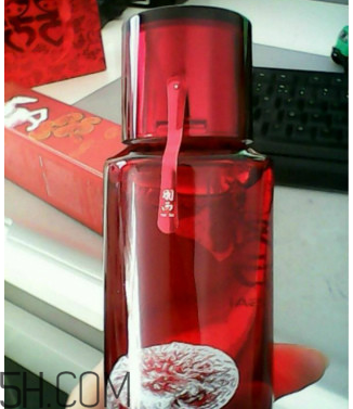 羽西靈芝水適合敏感肌嗎？會過敏嗎？