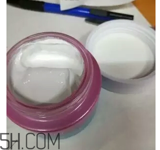 植美村素顏霜好用嗎？含有害成分嗎？