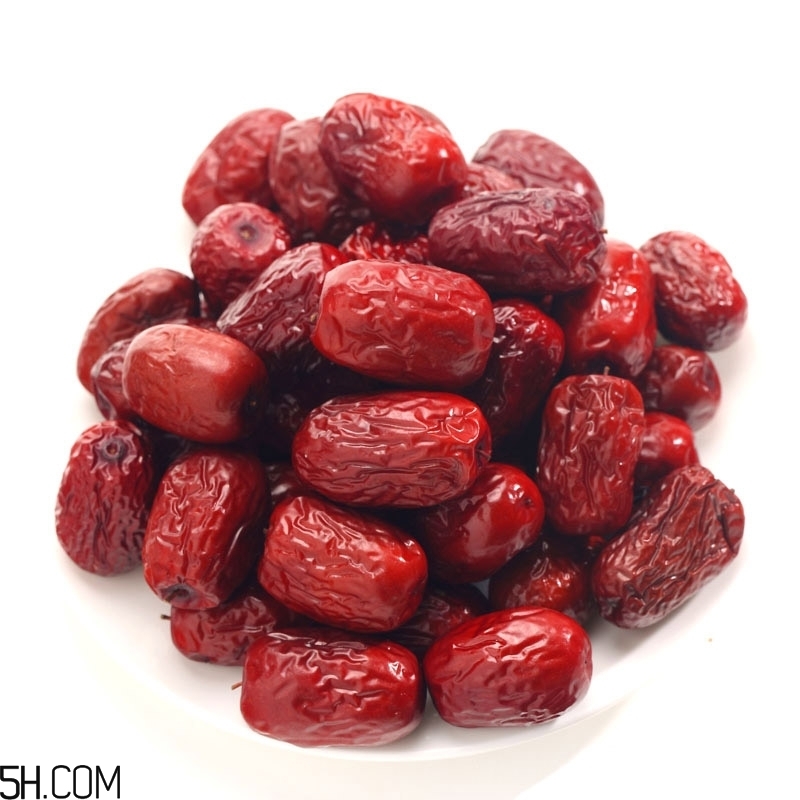 最健康吃紅棗的方法是什么？吃紅棗需要注意些什么？
