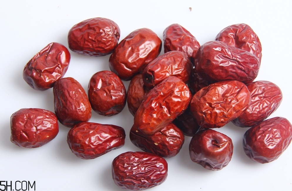 最健康吃紅棗的方法是什么？吃紅棗需要注意些什么？