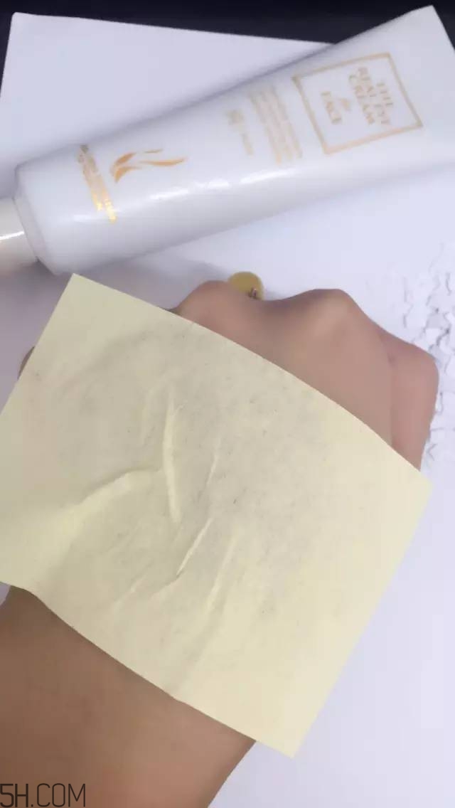 眼霜需要早晚都用嗎？ahc第五代眼霜效果怎么樣？