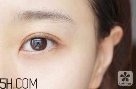 丸美不怕黑眼霜有用嗎？丸美不怕黑眼霜使用測評