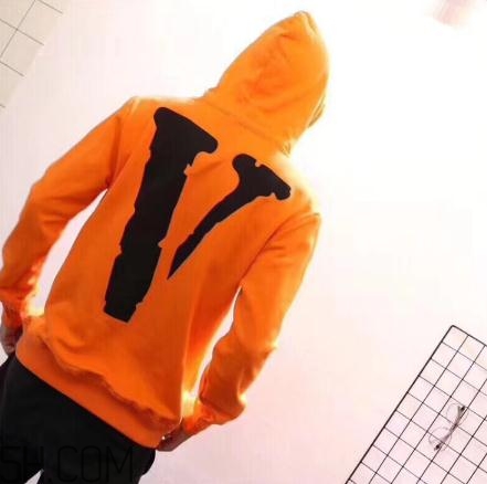 vlone衛(wèi)衣多少錢(qián)？vlone衛(wèi)衣價(jià)格