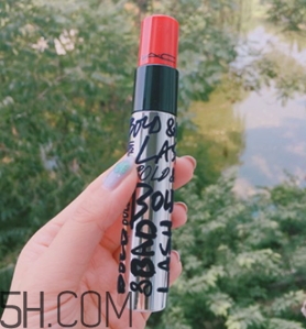 mac睫毛膏多少錢？mac睫毛膏好用嗎？