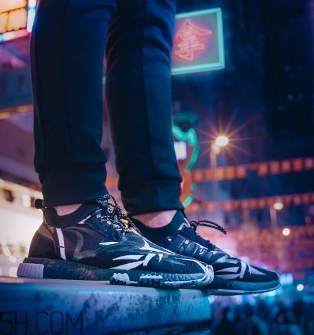 juice與adidas nmd racer聯(lián)名黑荊棘多少錢(qián)_在哪買(mǎi)？